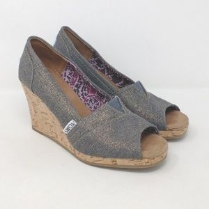 TOMS Blue Metallic Peep Toe 3” Cork Wedges Sz 6.5